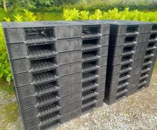plastic pallets