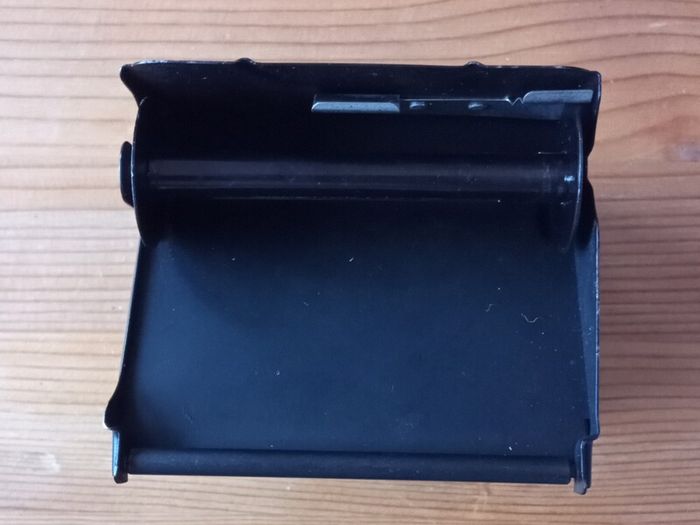 Brownie Video Six-20 Model D England 120print 6#9 Film Camera