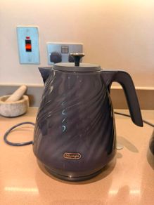 De'Longhi Ballerina Kettle & 4-Slice Toaster Set Excellent Condition