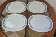 Vintage Mint Condition: Set Of 4 Jaj Pyrex "chelsea" Plates