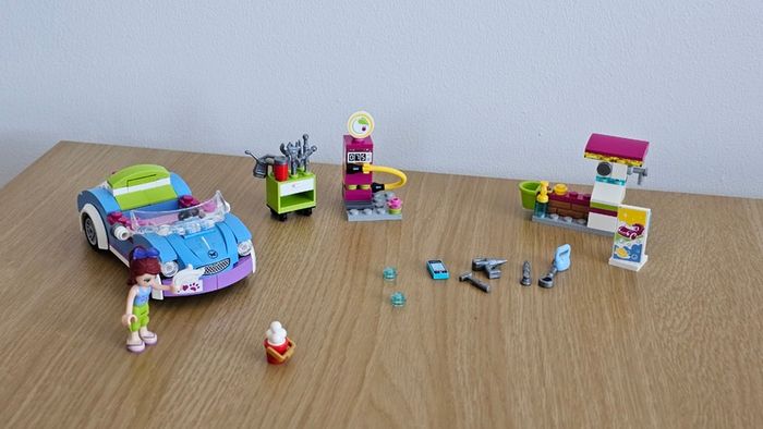 Lego Friends Mia's Roadster (41091)