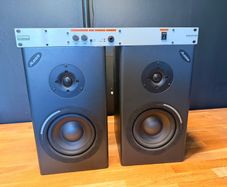 Passive Monitor Speakers & 19" rack mount amp