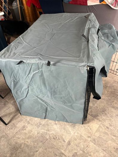 Extra Large (48") Double Door Dog Crate + Fitted Cover