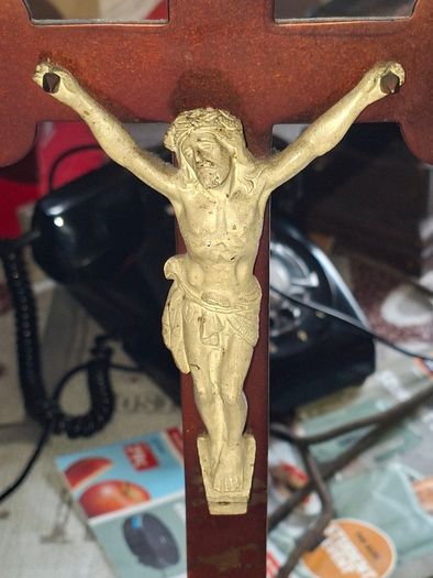 Large Antique Heavy Altar Crucifix with an INRI, and a Heavy Brass that's copper-toned pedestal base, Postage Available or Collection