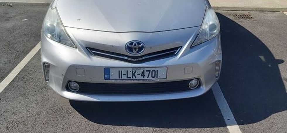 2011 Toyota Prius Alpha