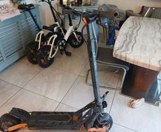 electric scooter