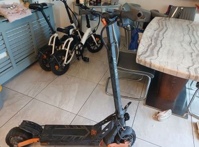 electric scooter