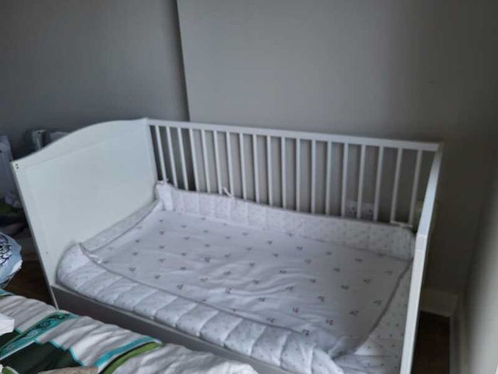 White baby cot SMAGORA IKEA mattress+extras