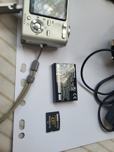 FinePix F10