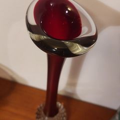 Fabulous Vintage Retro Mid-Century-Modern Swedish Art Glass Hand-Blown Tall Red Jack in the Pulpit or Bone Vase with a Clear Glass Weighted Foot, with Controlled Bubbles, by Aseda Glasbruk, Sweden, circa 1960
