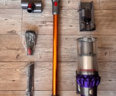 Dyson V10 Absolute