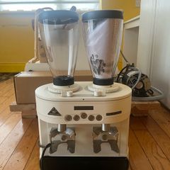 Mahlkonig K30 Twin Espresso Grinder