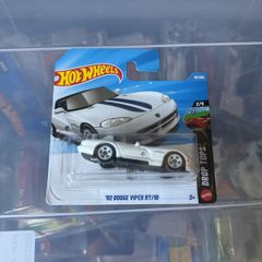 Hot Wheels Treasure Hunt