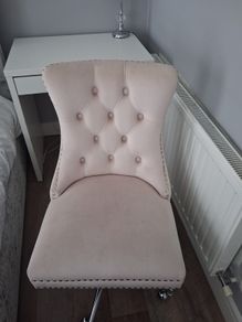 Desk chair
