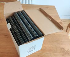 binding combs: 21 rings, 28mm, good for 240 sheets