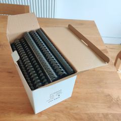 binding combs: 21 rings, 28mm, good for 240 sheets