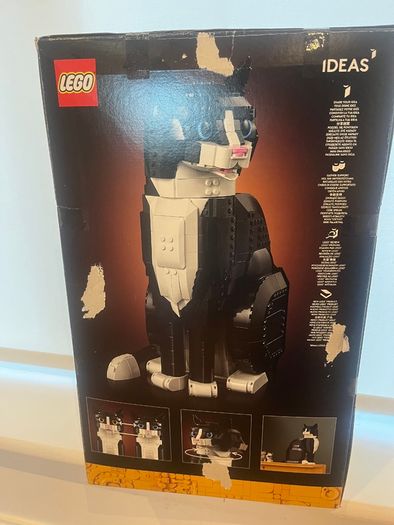 Lego Tuxedo Cat set