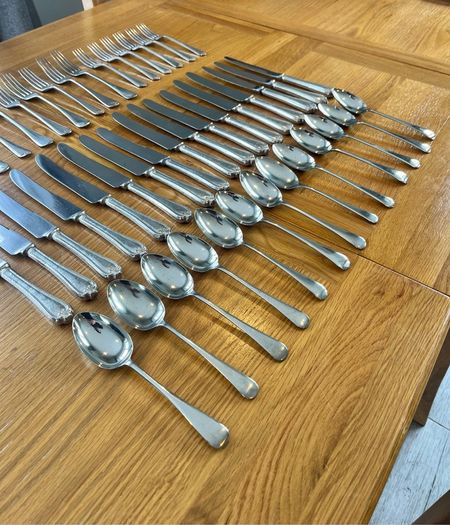 Vintage Newbridge Flatware Set x 47 Pieces