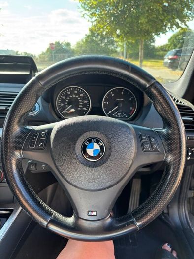 BMW 1-Series 2011