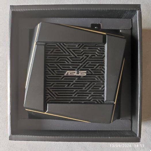 Asus RT-AX92U AX6100 Tri-Band Wi-Fi 6 Router