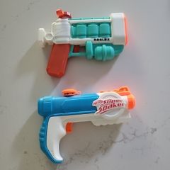 2 super soaker nerf guns