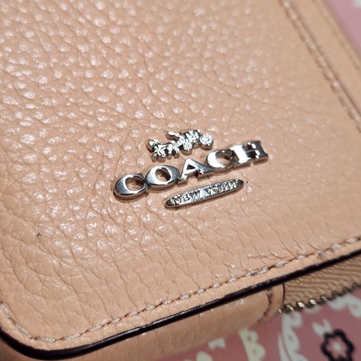 coach purse (authentic)