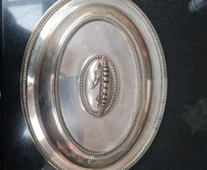 Sliver serving dish