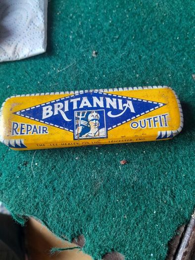 britannia repair outfit