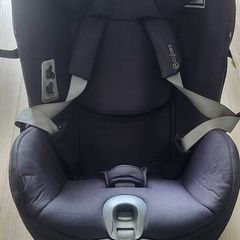 Cybex Sirona Z i-size car seat