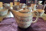 Nicholas Mosse new  lavender tea pot from Washington Creek  USA