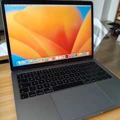 Macbook Pro 2017 13-inch | 16gb Ram | 128gb Ssd