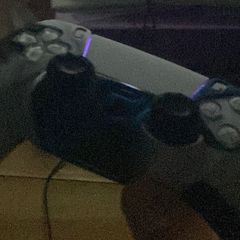 Ps5 controller in white