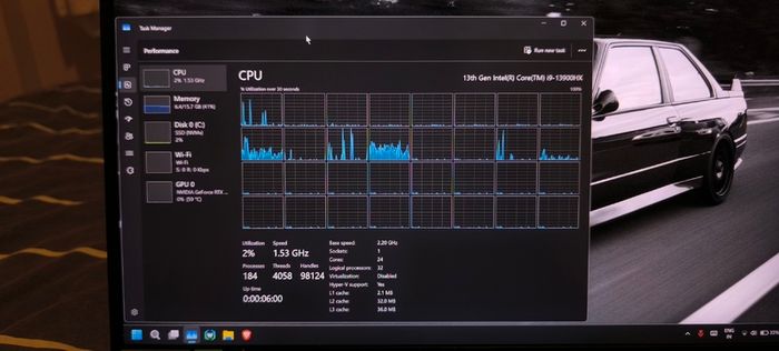 Acer Predator Helios 18 / i9-13900HX / RTX 4080 / 250Hz G-Sync