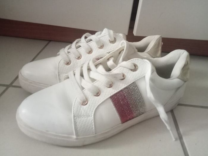 Kurt Geiger Runners size 40