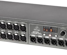 Behringer S16 stage box - boxed