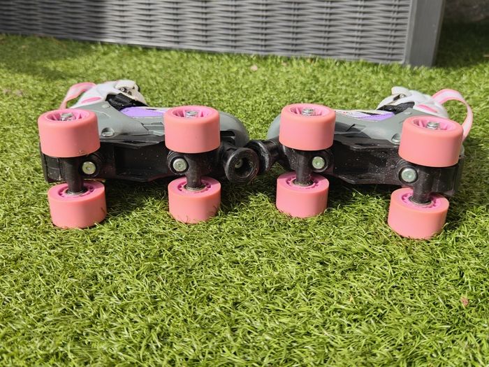Adjustable Rollerskates XS(29-32)