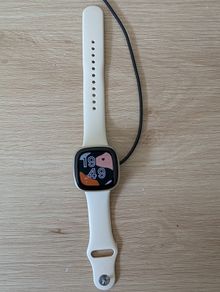 Fitbit versa 2 watch