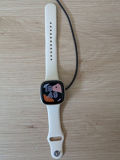 Fitbit versa 2 watch