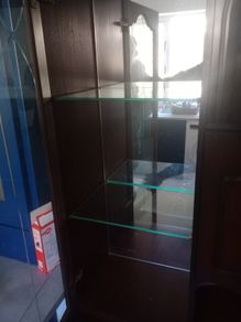 kitchen cabinet
