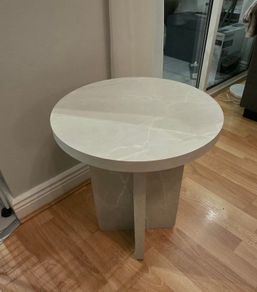 Side/Coffee table