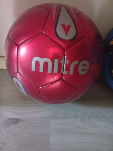 Like New Quality Basketball& Football Balls