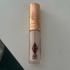 Charlotte tilbury concealer