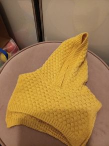 Brand new childs hat &snood by leigh Tucker @ Dunnes