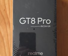 Oppo Realme GT 8 Pro 16/256