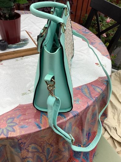 Lovely Hangbag