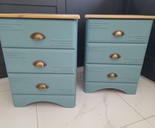 Bedside lockers