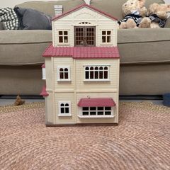 Sylvanian Red roof 3 story house