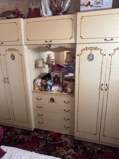 3 piece vintage wardrobes read full ad