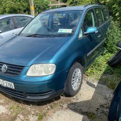 Vw touran 2005 for parts only