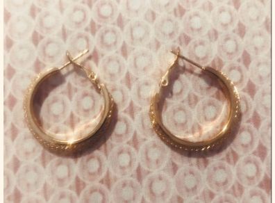 BARGAIN//// Bitzuria Gold coloured hoop earrings brand new